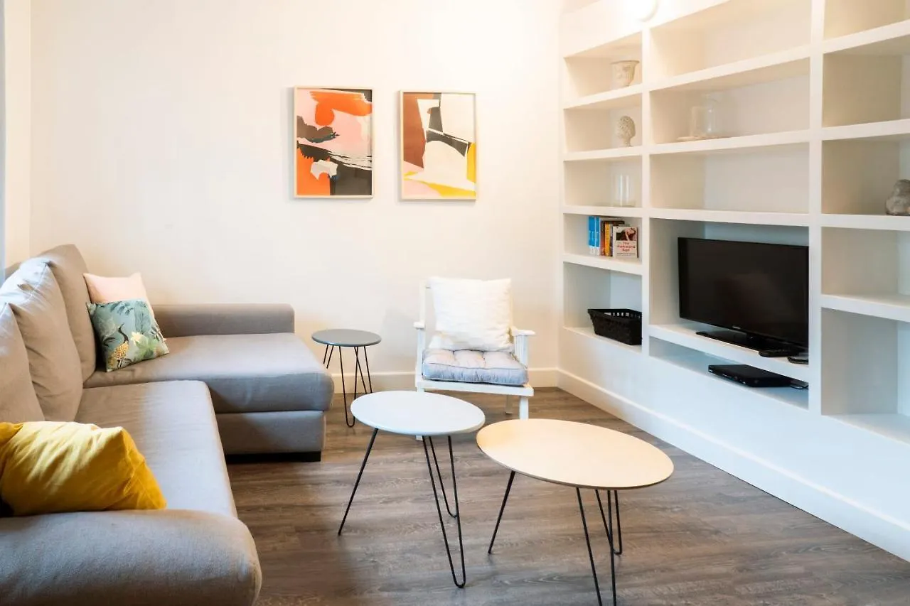 Casa Cosi - Casanova 2 Apartment Barcelona