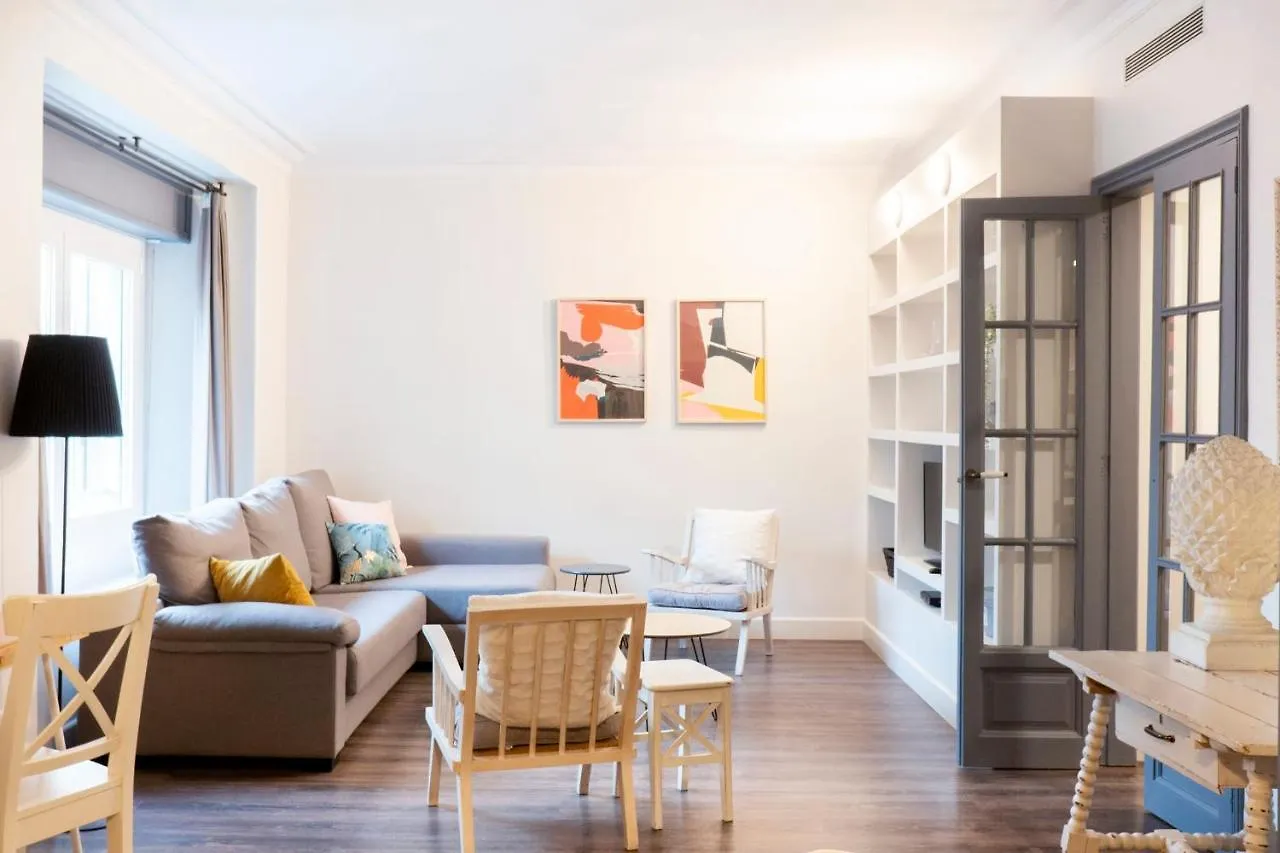 Casa Cosi - Casanova 2 Apartment Barcelona 0*,  Spain